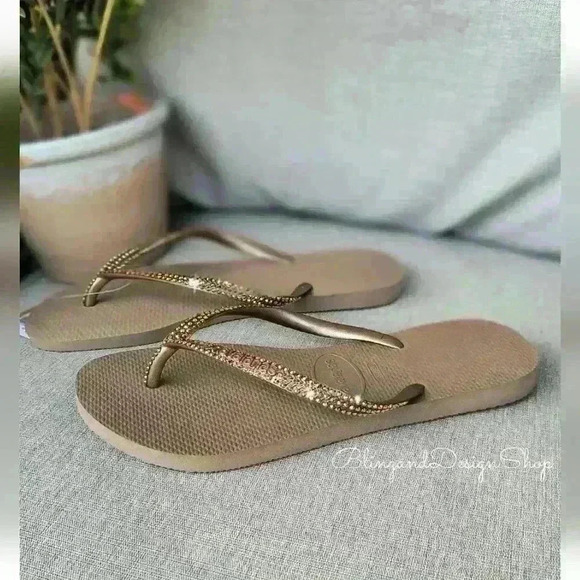 Havaianas Womens Bling Sandals Flip Flops made with Rose Gold Swarovski Crystals - Picture 6 of 7